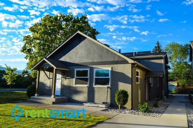 2003 S 4th St W in Missoula, MT - Building Photo - Building Photo