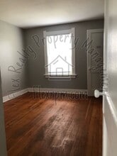 1808 Kensington Rd in Toledo, OH - Building Photo - Building Photo