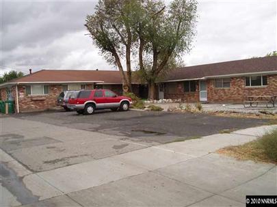 235 6th St in Sparks, NV - Foto de edificio