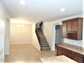 14223 W Jenan Dr in Surprise, AZ - Foto de edificio - Building Photo