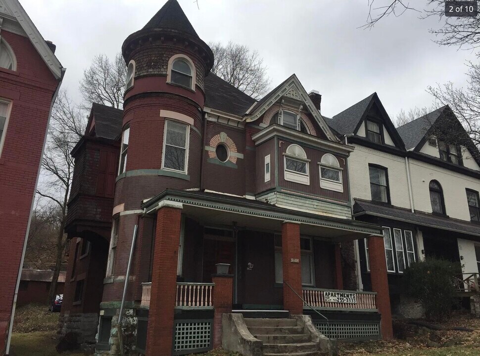 5408 Stanton Ave in Pittsburgh, PA - Building Photo