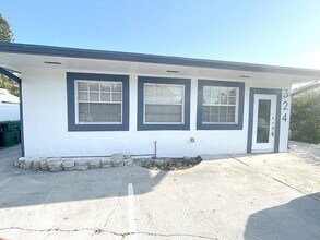324 SW 22nd St in Fort Lauderdale, FL - Building Photo - Building Photo