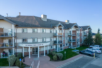 92 Saddle Tree Crt NE in Calgary, AB - Building Photo - Building Photo