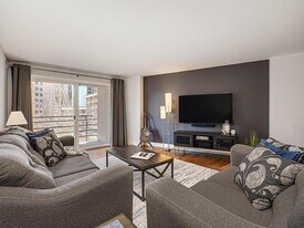 1200 Nicollet Mall, Unit 507 in Minneapolis, MN - Building Photo