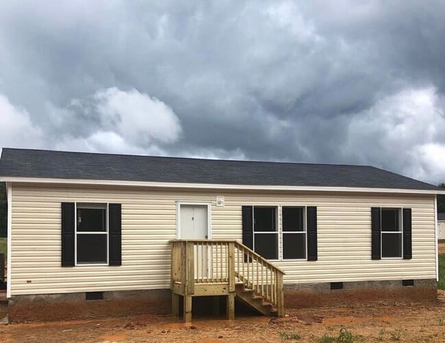 property at 3993 Ledan Rd