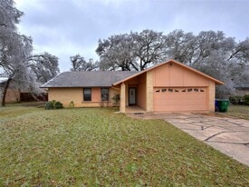 2407 Versailles Dr in Cedar Park, TX - Building Photo