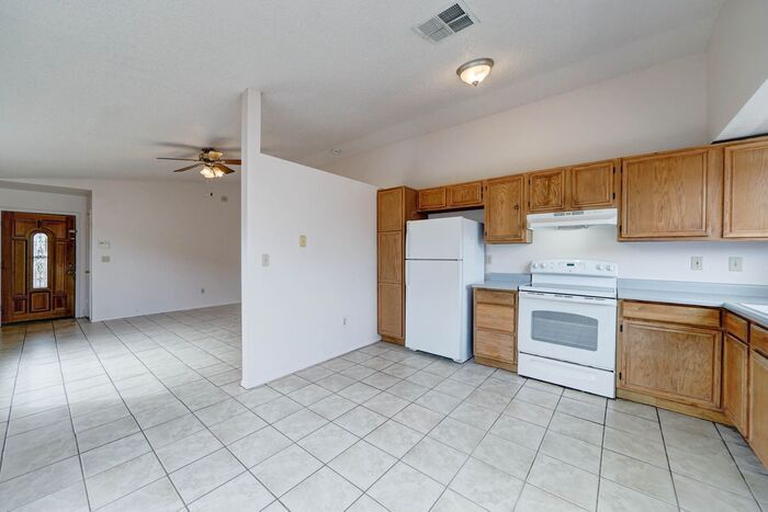 9514 W Garfield St in Tolleson, AZ - Building Photo