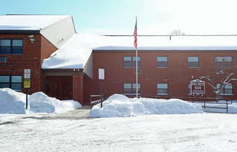 B'Nai B'Rith in Schenectady, NY - Foto de edificio - Building Photo