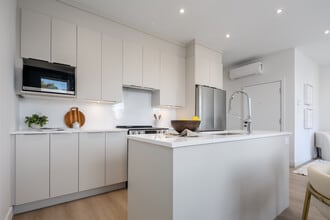 675 Butler Rue in Montréal, QC - Building Photo - Interior Photo