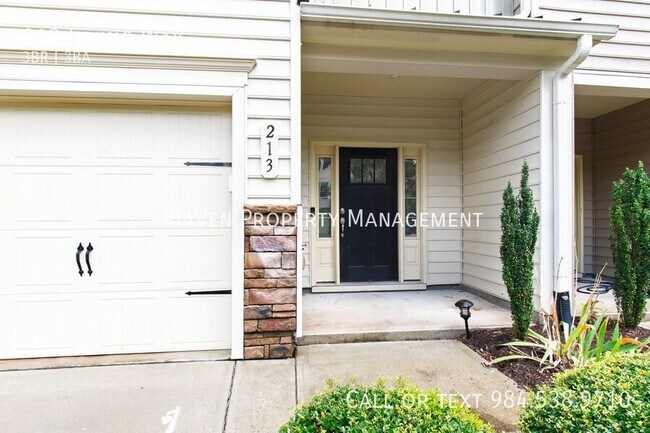 213 Irving Way in Durham, NC - Building Photo - Building Photo