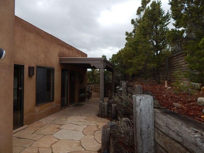 property at 1005 Calle Dorthia
