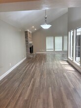 6018 Elkwood Forest Dr in Houston, TX - Building Photo - Building Photo