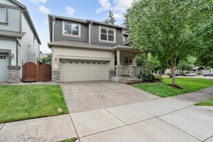 28616 Greenway Dr in Wilsonville, OR - Building Photo