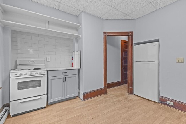 234 Pearl St in Burlington, VT - Foto de edificio - Building Photo