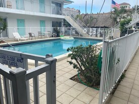 4394 N Federal Hwy, Unit 4394 North Federal Hwy in Fort Lauderdale, FL - Building Photo