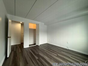 53 Hill Rd, Unit 312 in Belmont, MA - Building Photo - Building Photo