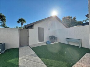 120 Olive Tree Cir in Altamonte Springs, FL - Building Photo - Building Photo