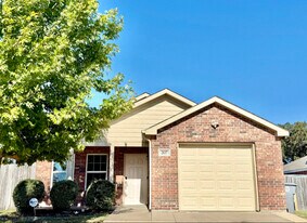 2837 Spanish Bay Ln in Dallas, TX - Building Photo