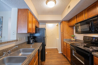 Deer Cross in Lufkin, TX - Building Photo - Building Photo