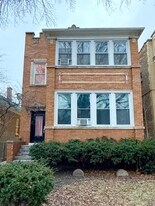 4112 W Wellington Ave in Chicago, IL - Building Photo