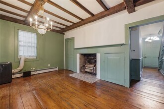 73 Thames St in Newport, RI - Building Photo - Building Photo