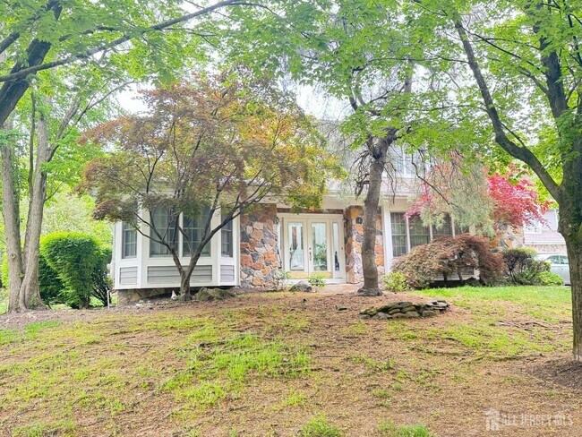 1 Crabapple Ct in Princeton, NJ - Building Photo - Building Photo