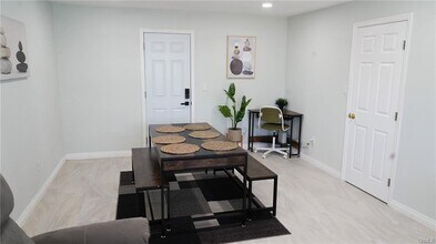 12732 Woodbury Rd in Garden Grove, CA - Building Photo - Building Photo