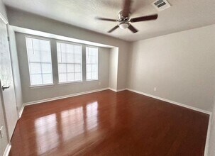 63 S Stony Bridge Cir in Spring, TX - Building Photo - Building Photo