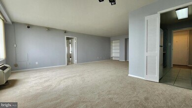 9701 Fields Rd in Gaithersburg, MD - Building Photo - Building Photo