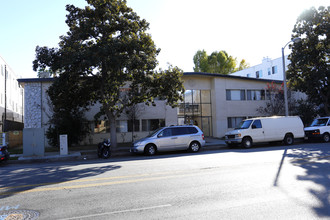 14944-14950 Magnolia Blvd in Sherman Oaks, CA - Building Photo - Primary Photo