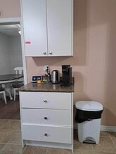 207 Kathleen Ave in Sarnia, ON - Building Photo - Building Photo