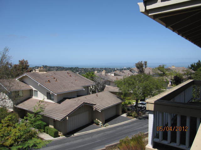 16 Sorrel Ln in San Carlos, CA - Foto de edificio