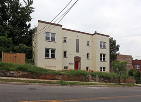 2801 R St SE Apartments