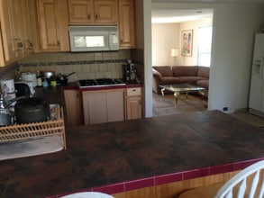 13 Merklin Ave in West Orange, NJ - Foto de edificio - Building Photo