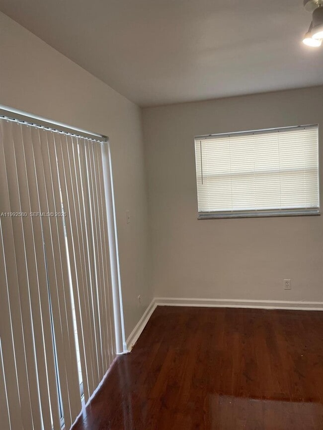 222 SW 1st St in Pompano Beach, FL - Building Photo - Building Photo