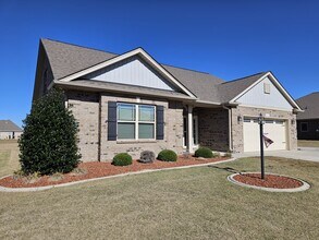 112 Mergini Dr in Pikeville, NC - Building Photo - Building Photo