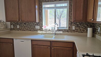 1126 E Mt Shibell Dr in Sahuarita, AZ - Building Photo - Building Photo
