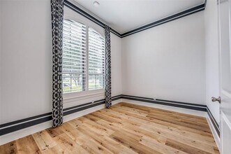 914 Songbird Ln in Sherman, TX - Building Photo - Building Photo