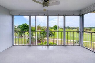 3051 S Palm Aire Dr in Pompano Beach, FL - Building Photo - Building Photo