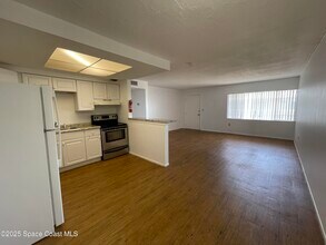 800 N Fiske Blvd in Cocoa, FL - Building Photo - Building Photo