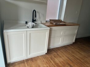 445 S 51st St, Unit 2 in Philadelphia, PA - Building Photo - Building Photo