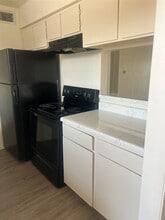 3303 W Greenridge Dr in Houston, TX - Building Photo - Building Photo