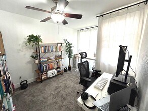 8036 Lemon Ave in La Mesa, CA - Building Photo - Building Photo