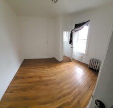 8 Monticello Ave in Newark, NJ - Building Photo - Building Photo