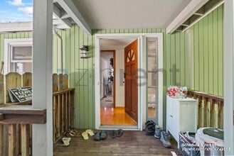 17985 Helen Way in Los Gatos, CA - Building Photo - Building Photo
