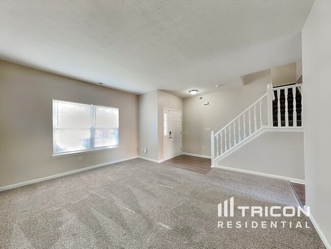 11440 Flatstick Ct in Indianapolis, IN - Foto de edificio - Building Photo