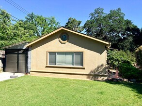 5003 Whitney Ave in Carmichael, CA - Building Photo - Building Photo