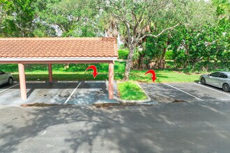 7824 Sonoma Springs Cir in Greenacres, FL - Building Photo - Building Photo