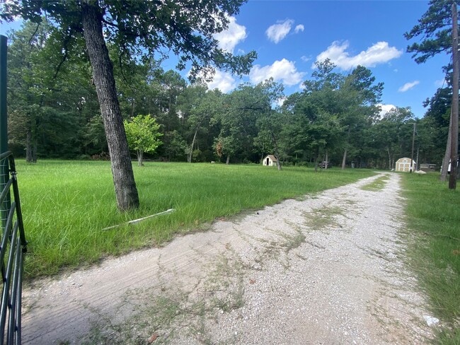 66 McFaddin Rd in Huntsville, TX - Building Photo - Building Photo