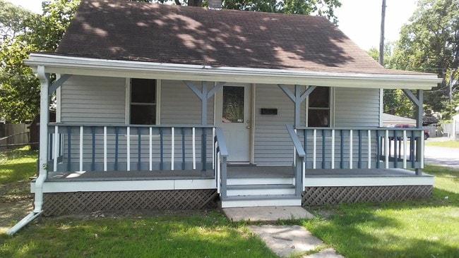 427 N Briggs St in Joliet, IL - Building Photo - Building Photo